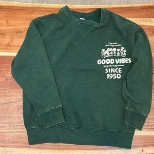 Peanuts Snoopy Over Sized Gender Neutral Sweatshirt for Kids Size L 10-12 Green